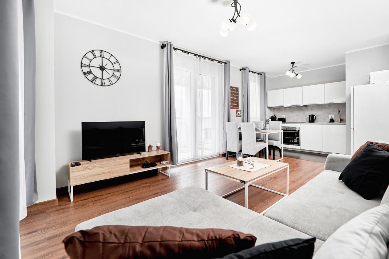 Apartment Wroclaw Sikorskiego With Free Garage By Renters Prestige エクステリア 写真