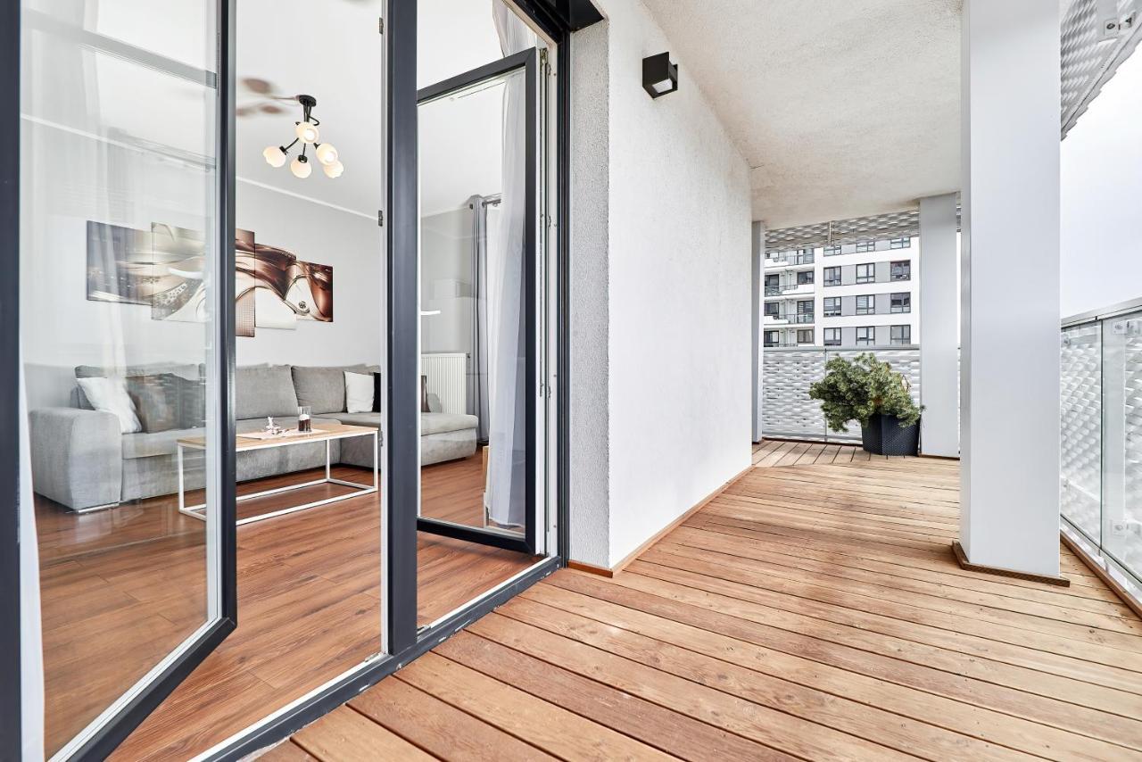 Apartment Wroclaw Sikorskiego With Free Garage By Renters Prestige エクステリア 写真