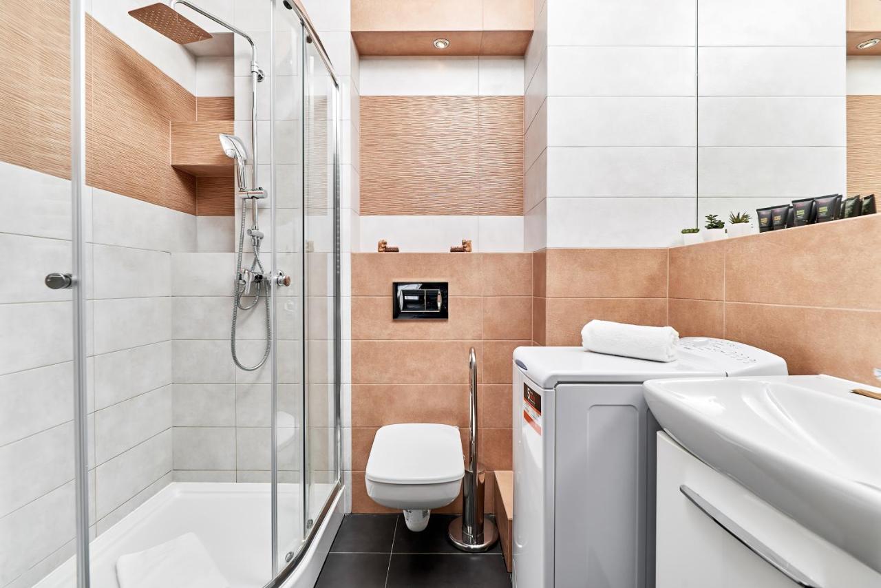 Apartment Wroclaw Sikorskiego With Free Garage By Renters Prestige エクステリア 写真
